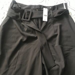 High waisted black pants